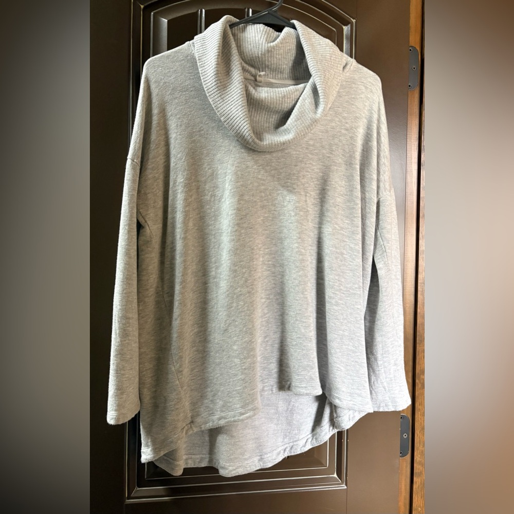 Lou & Grey Crowl Neck Sweater, Gray, Medium